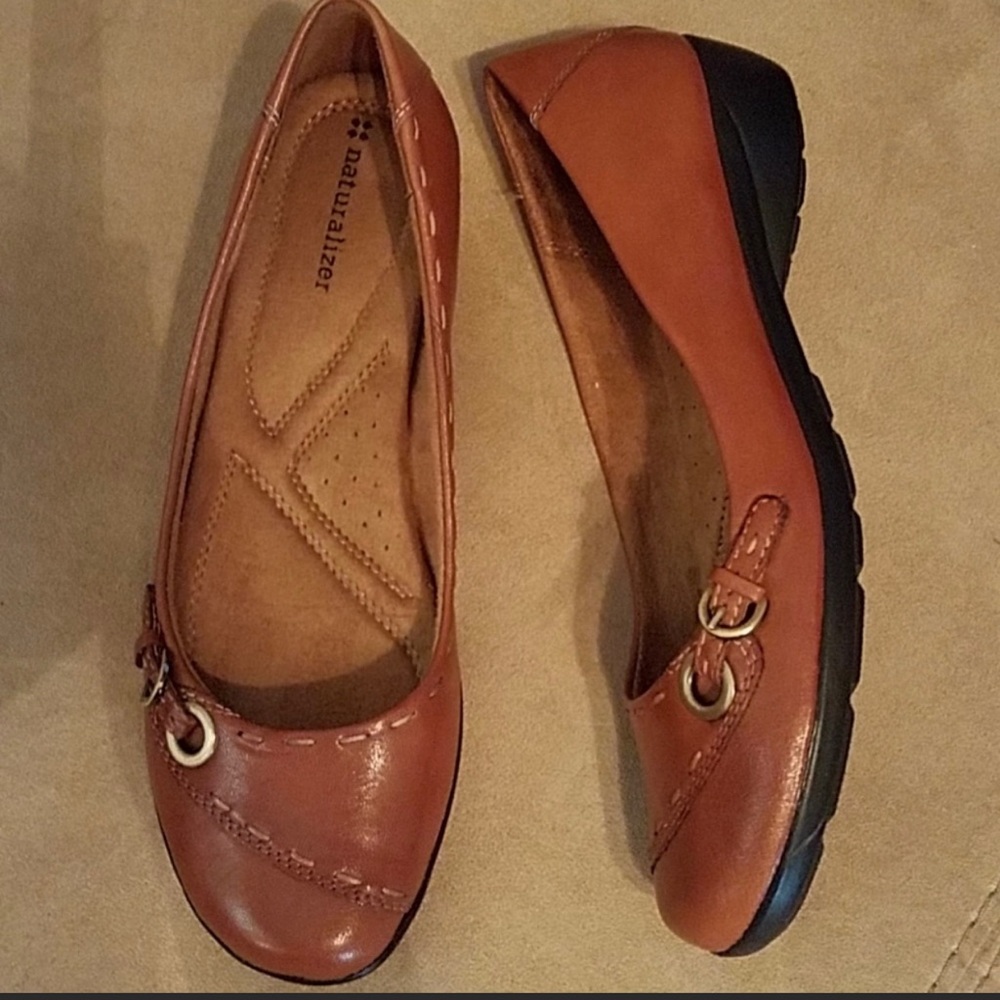 Naturalizar Neman Saddle Leather Loafer 8.5M NIB